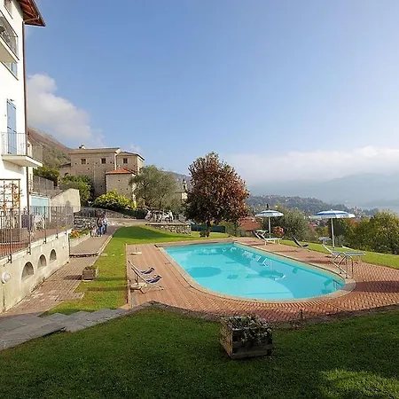 Lägenhet Sleeps 3 Pool Wifi Mezzegra
