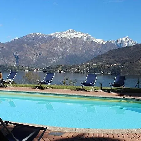Lägenhet Sleeps 3 Pool Wifi